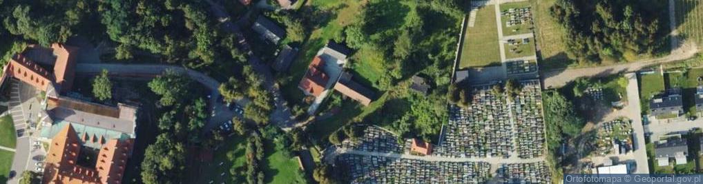 Zdjęcie satelitarne Benedyktyńska ul.