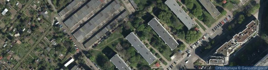 Zdjęcie satelitarne Bezpieczna ul.
