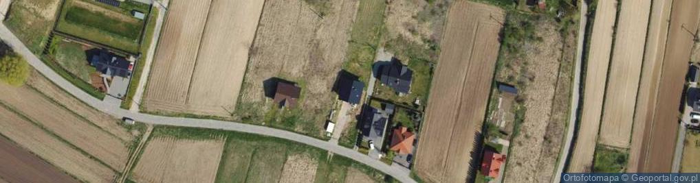 Zdjęcie satelitarne Biały Krzyż ul.