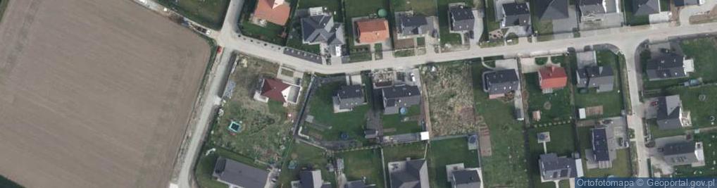 Zdjęcie satelitarne Brzoskwiniowa ul.