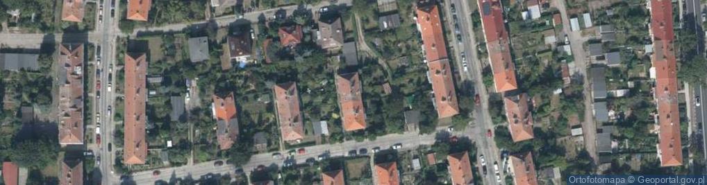 Zdjęcie satelitarne Brata Alberta ul.