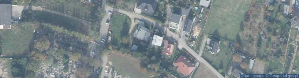 Zdjęcie satelitarne Bryzy Józefa, ks. ul.