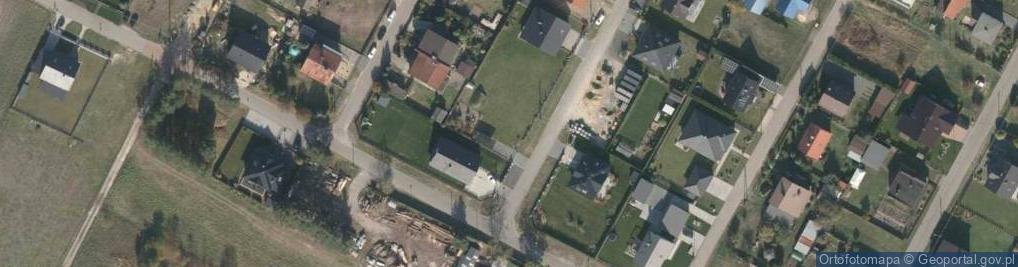 Zdjęcie satelitarne Bzów ul.