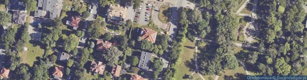 Zdjęcie satelitarne Cervi ul.
