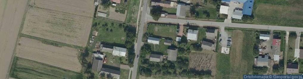 Zdjęcie satelitarne Chrząstów ul.