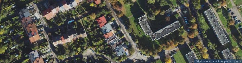 Zdjęcie satelitarne Cieplińskiego-Pługa Łukasza ul.