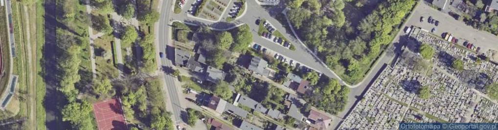 Zdjęcie satelitarne Cmentarna ul.