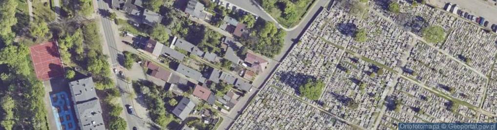 Zdjęcie satelitarne Cmentarna ul.
