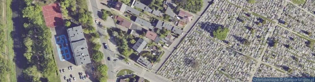 Zdjęcie satelitarne Cmentarna ul.