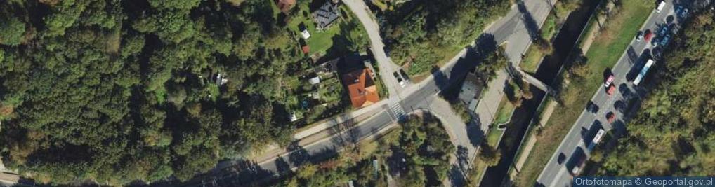 Zdjęcie satelitarne Cmentarna ul.
