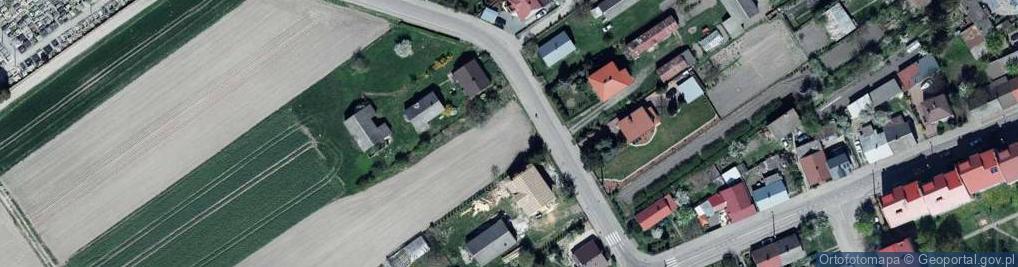 Zdjęcie satelitarne Cmentarna ul.