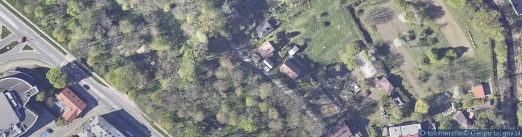 Zdjęcie satelitarne Cmentarna ul.
