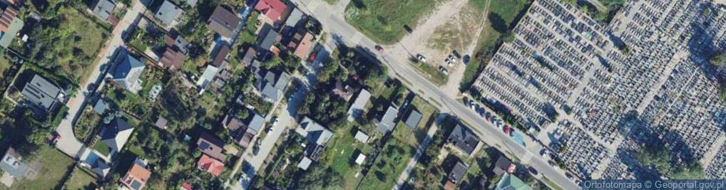 Zdjęcie satelitarne Cmentarna ul.
