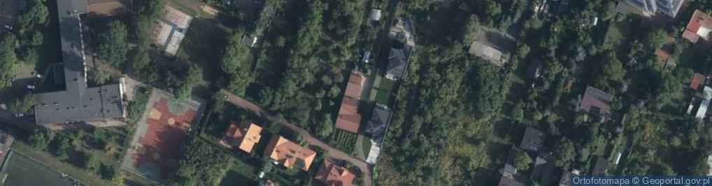 Zdjęcie satelitarne Cmentarna ul.
