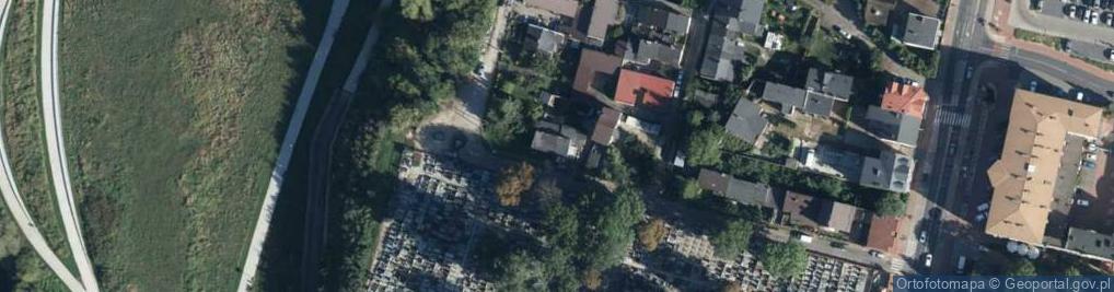 Zdjęcie satelitarne Cmentarna ul.