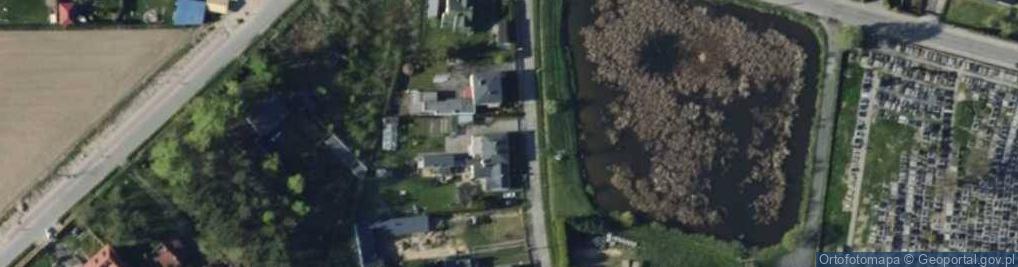 Zdjęcie satelitarne Cmentarna ul.