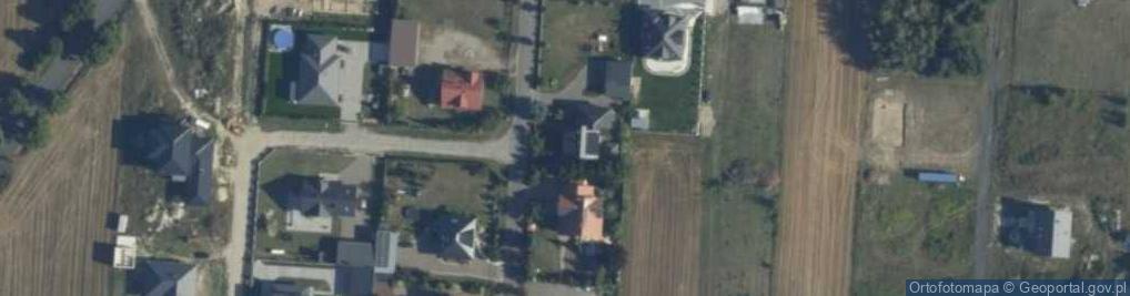 Zdjęcie satelitarne Cmentarna ul.