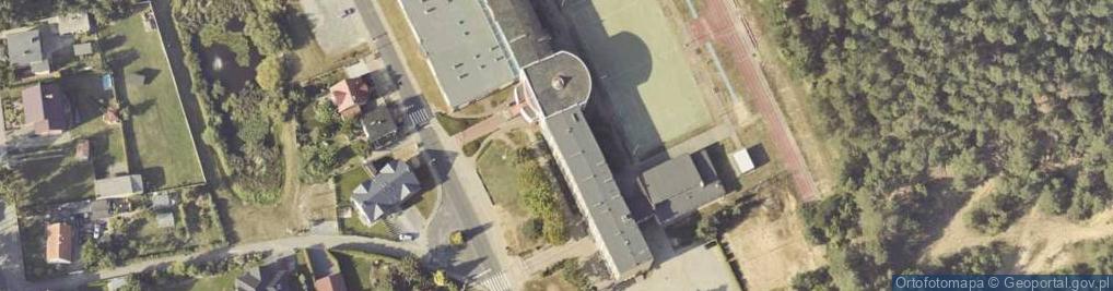 Zdjęcie satelitarne Cmentarna ul.