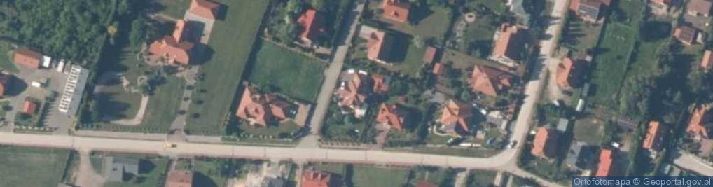 Zdjęcie satelitarne Cyprysowa ul.