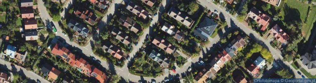 Zdjęcie satelitarne Cyprysowa ul.
