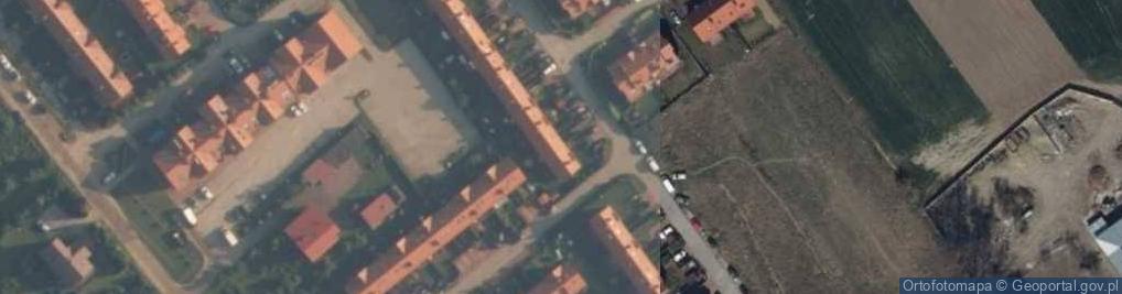 Zdjęcie satelitarne Czerwonej Jarzębiny ul.