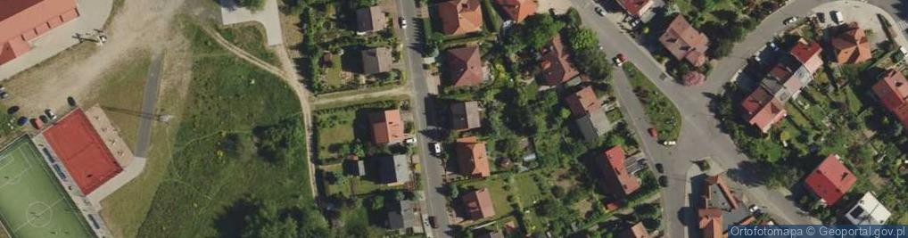 Zdjęcie satelitarne Czerwonych Maków ul.