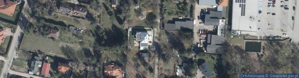 Zdjęcie satelitarne Czerwonej Poziomki ul.