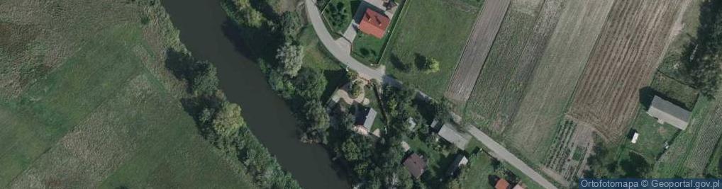 Zdjęcie satelitarne Czerniejów ul.