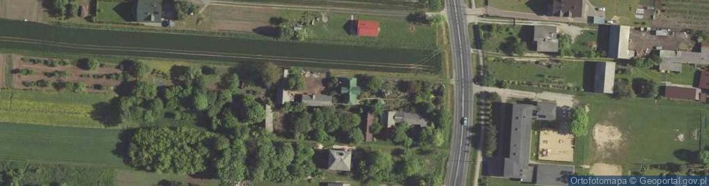 Zdjęcie satelitarne Czerniejów ul.
