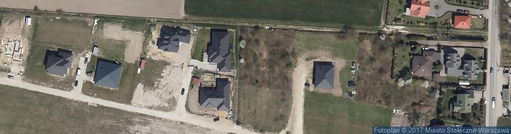 Zdjęcie satelitarne Czerwonych Maków ul.