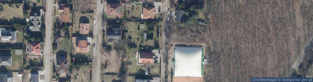 Zdjęcie satelitarne Czerwonych Maków ul.