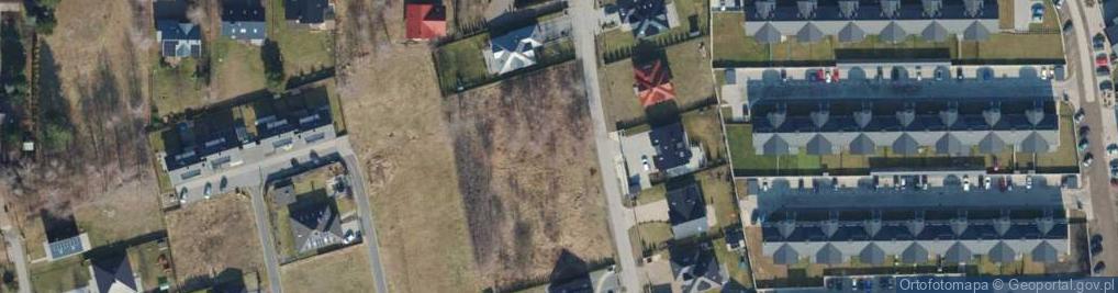 Zdjęcie satelitarne Czerwonych Beretów ul.