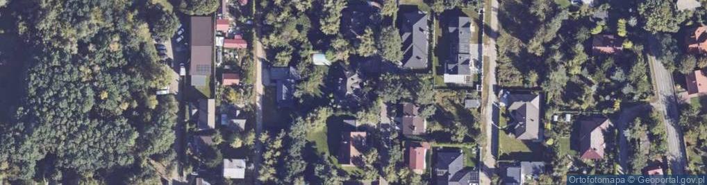 Zdjęcie satelitarne Czerwonych Maków ul.