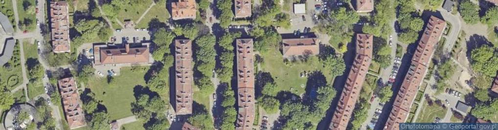 Zdjęcie satelitarne Czarnieckiego Stefana, hetm. ul.