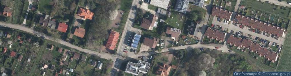 Zdjęcie satelitarne Czarnochowska ul.