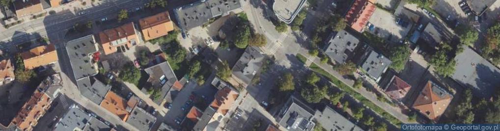 Zdjęcie satelitarne Dąbrowszczaków ul.