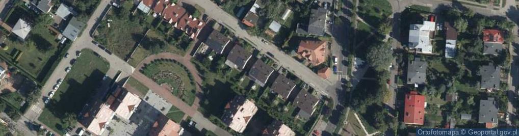 Zdjęcie satelitarne Dąbrowskiego Henryka, gen. ul.