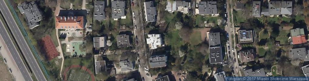 Zdjęcie satelitarne Dąbrowiecka ul.