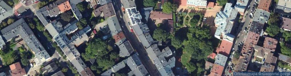Zdjęcie satelitarne Długa ul.