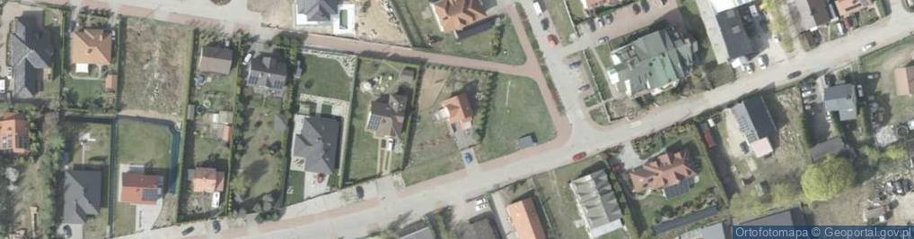 Zdjęcie satelitarne Długa ul.