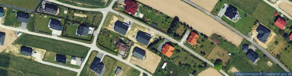 Zdjęcie satelitarne Długa ul.