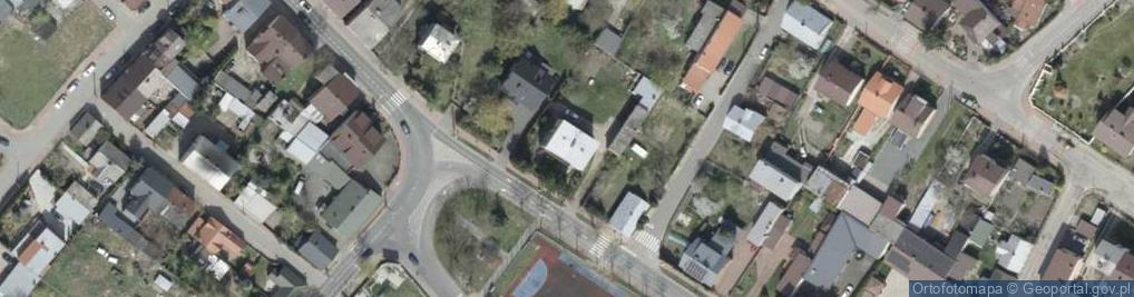 Zdjęcie satelitarne Długa ul.