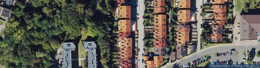 Zdjęcie satelitarne Domina Rajnholda ul.