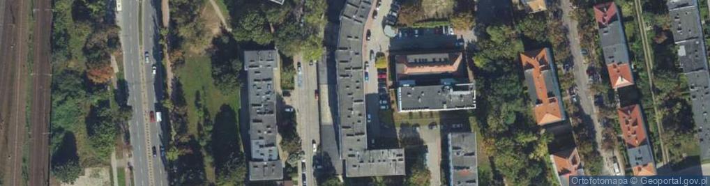 Zdjęcie satelitarne Dominika, bp. ul.