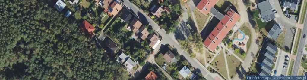 Zdjęcie satelitarne Drzonków-Szkolna ul.