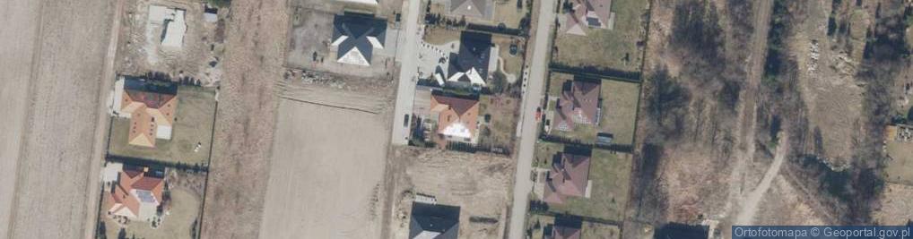 Zdjęcie satelitarne Dynamiczna ul.