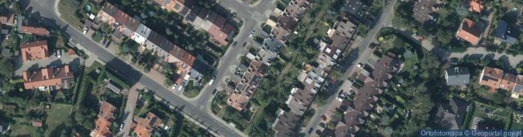 Zdjęcie satelitarne Dywizjonu 303 ul.