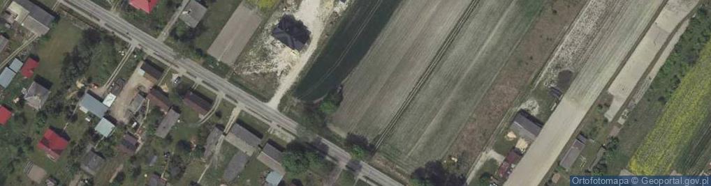 Zdjęcie satelitarne Dzierzkowice-Rynek ul.