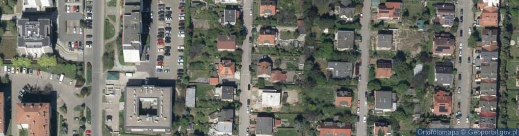 Zdjęcie satelitarne Dzierżoniowska ul.