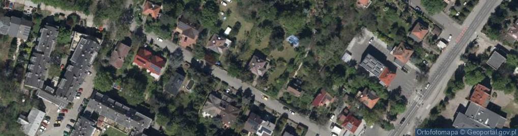 Zdjęcie satelitarne Dzierżonia Jana, ks. ul.